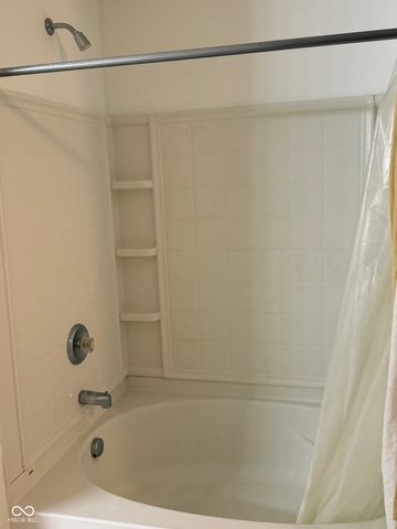 10414 Bicknell Circle, Fishers, IN 46038