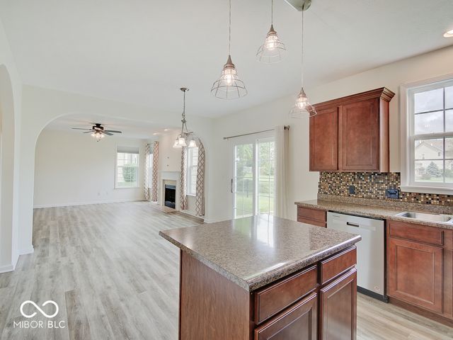 3467 Limelight Lane, Whitestown, IN 46075