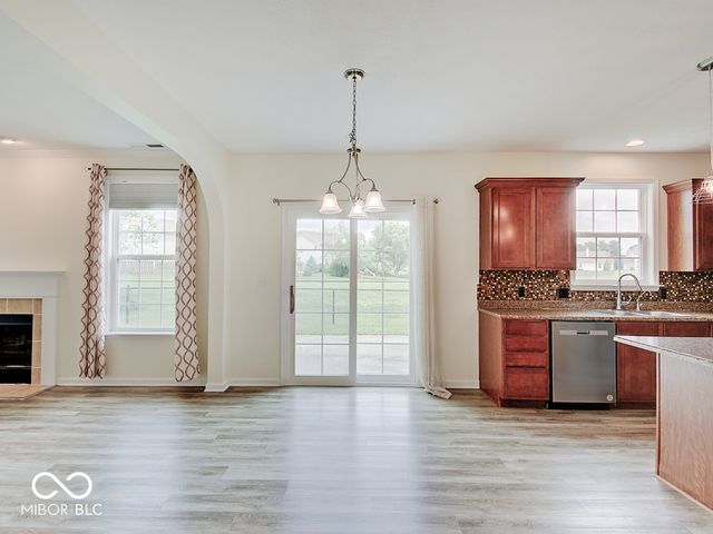 3467 Limelight Lane, Whitestown, IN 46075