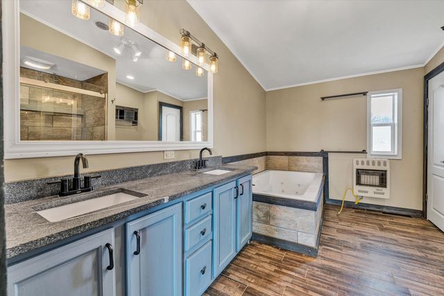 5555 DOE RUN RD, Rocky Mount, VA 24151