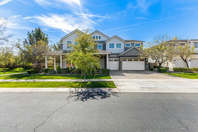 2981 E SILO Drive, Gilbert, AZ 85296