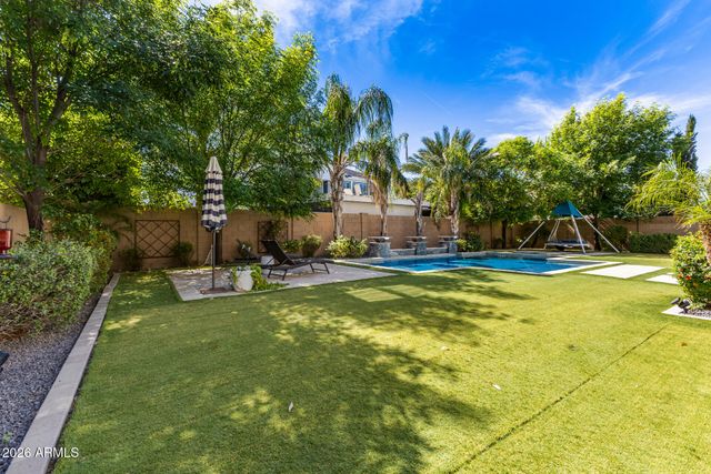 2981 E SILO Drive, Gilbert, AZ 85296