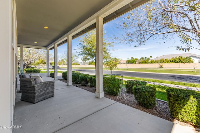 2981 E SILO Drive, Gilbert, AZ 85296