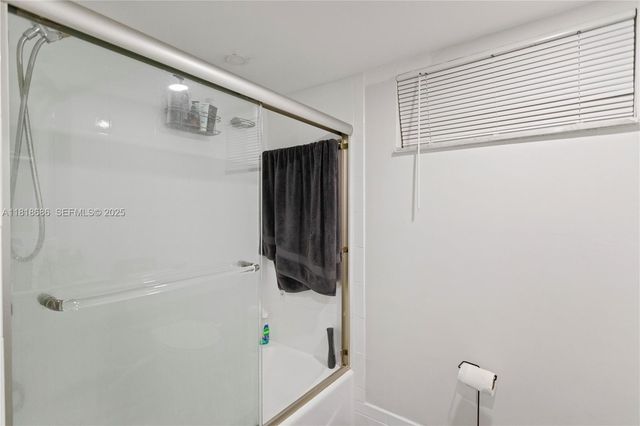 5790 Stirling 212 212, Hollywood, FL 33021