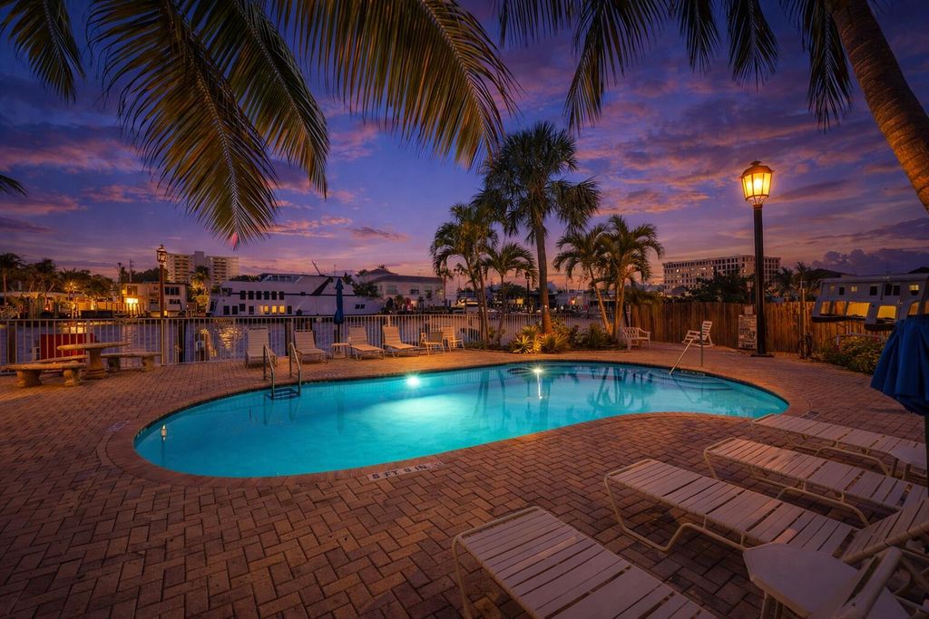 815 Middle River Drive 115, Fort Lauderdale, FL 33304