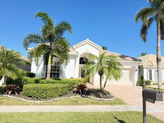 7587 Eagle Point Dr, Delray Beach, FL 33446