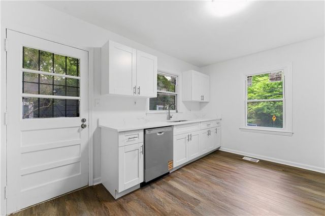 2036 Mcpherson Drive, East Point, GA 30344