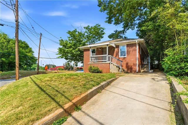 2036 Mcpherson Drive, East Point, GA 30344