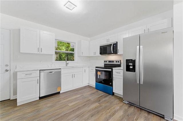 2036 Mcpherson Drive, East Point, GA 30344