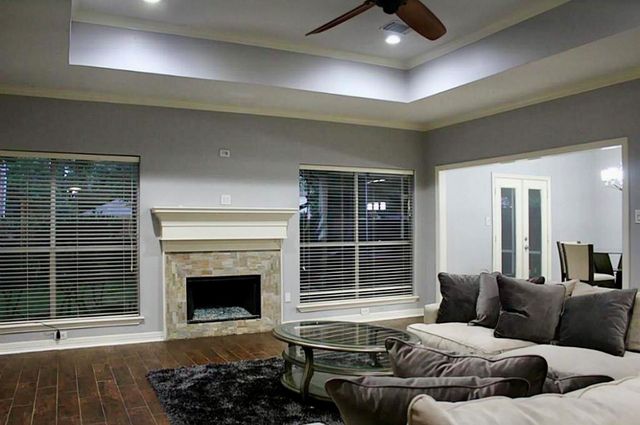 7115 W Hearthstone Green Drive, Houston, TX 77095