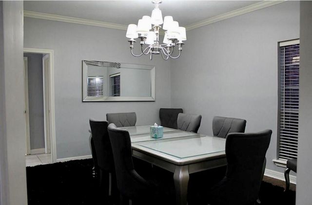 7115 W Hearthstone Green Drive, Houston, TX 77095