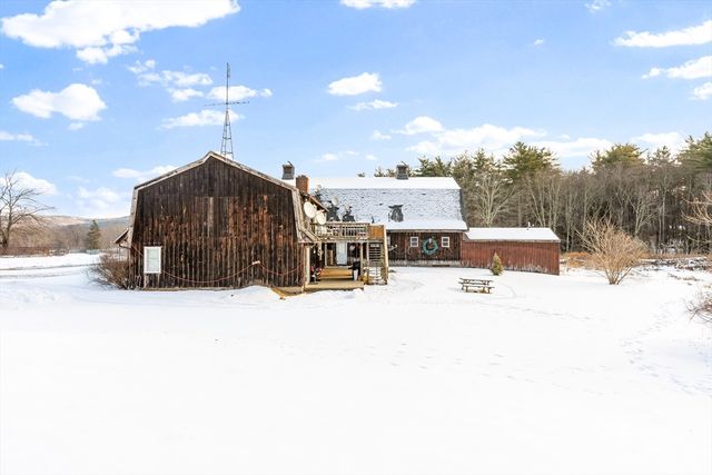 27 West St, Montague, MA 01351