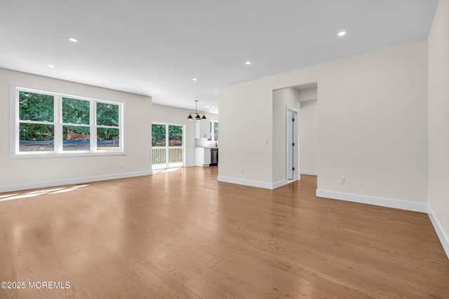 21 Pension Hill Road 1, Englishtown, NJ 07726