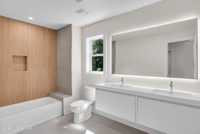 21 Pension Hill Road 1, Englishtown, NJ 07726