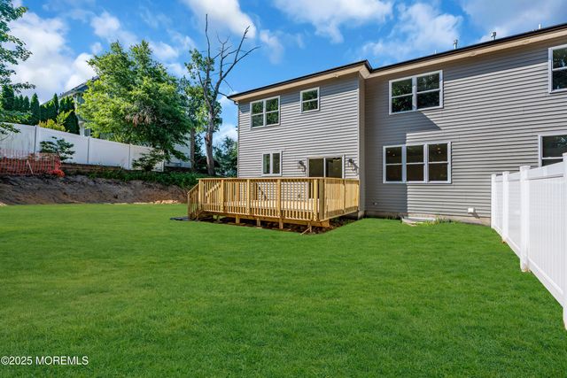 21 Pension Hill Road 1, Englishtown, NJ 07726