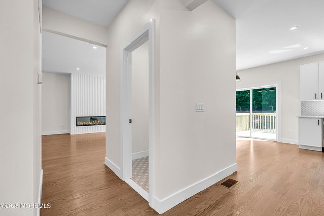 21 Pension Hill Road 1, Englishtown, NJ 07726