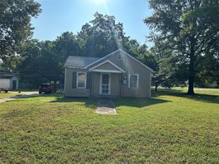 1209 S Powell Avenue, Wagoner, OK 74467