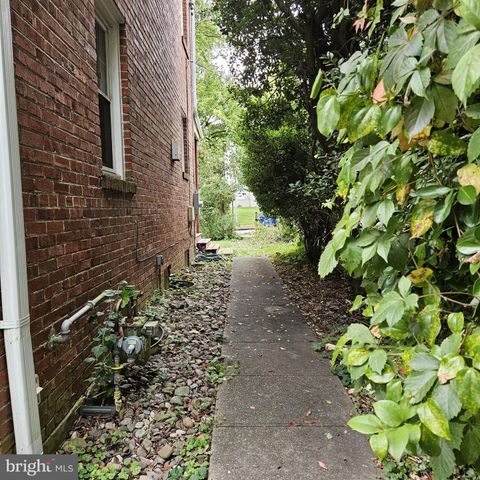 1515 DENNIS AVE, Silver Spring, MD 20902
