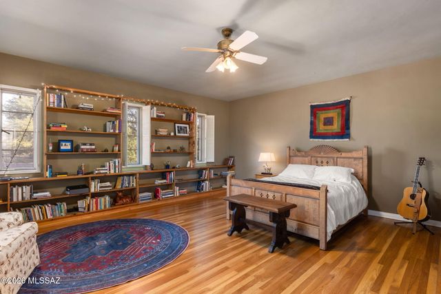 40 E Plaza Del Encanto, Tucson, AZ 85716