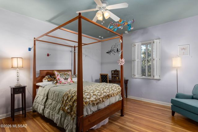 40 E Plaza Del Encanto, Tucson, AZ 85716