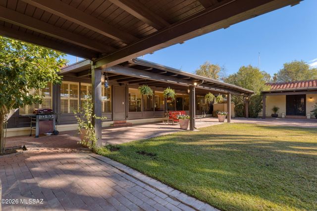 40 E Plaza Del Encanto, Tucson, AZ 85716