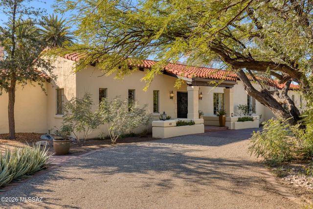 40 E Plaza Del Encanto, Tucson, AZ 85716