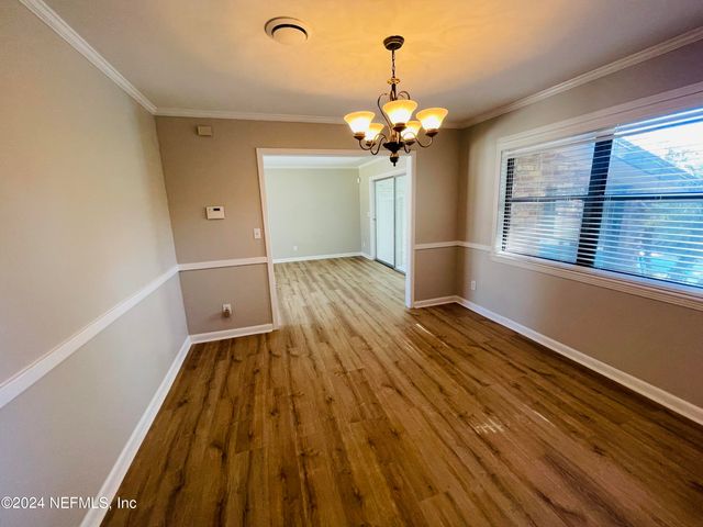 5350 SELTON Avenue, Jacksonville, FL 32277