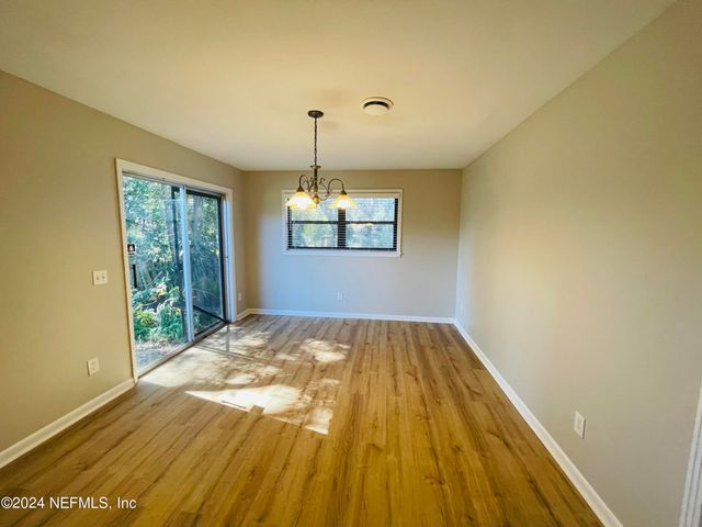 5350 SELTON Avenue, Jacksonville, FL 32277