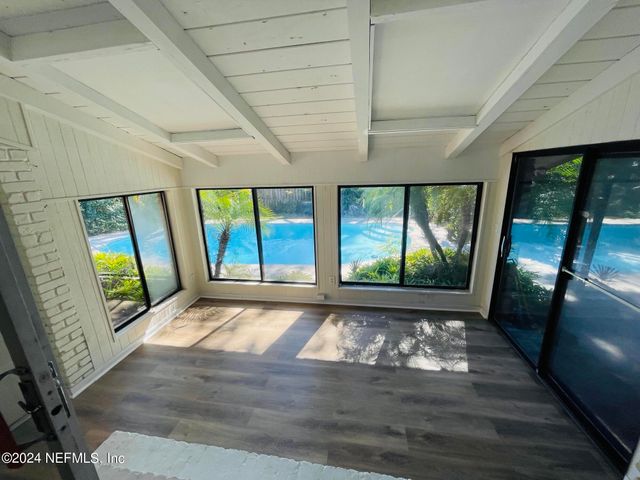 5350 SELTON Avenue, Jacksonville, FL 32277