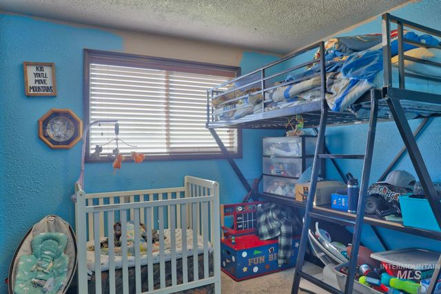 130 E Morris Ct, Kuna, ID 83634