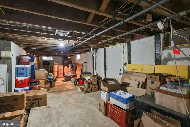 1205 PENNSYLVANIA AVE, Emmaus, PA 18049