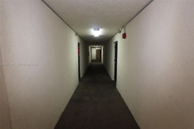 8005 Lake Drive 212, Doral, FL 33166
