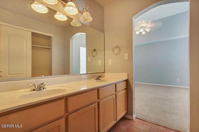 1417 Plaza Verde Drive, El Paso, TX 79912