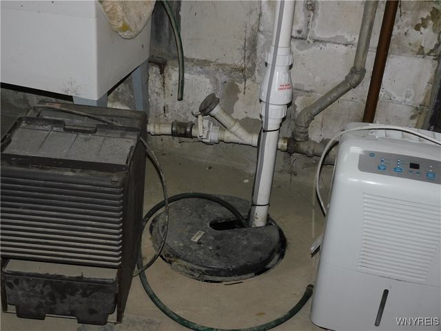 118 Remington Pl, Buffalo, NY 14210