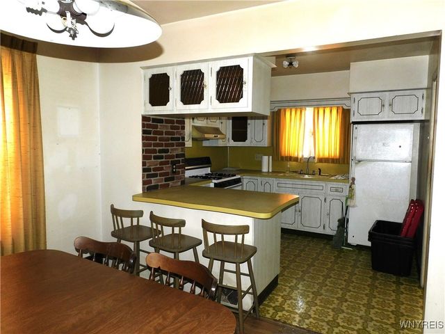 118 Remington Pl, Buffalo, NY 14210