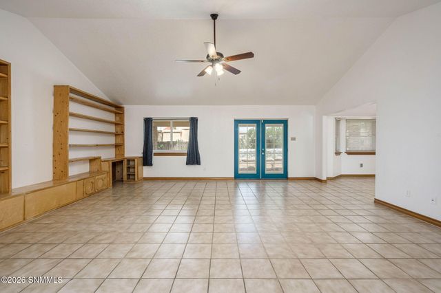 755 Suzanne Avenue, Las Cruces, NM 88005