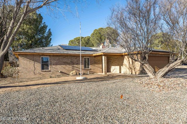 755 Suzanne Avenue, Las Cruces, NM 88005