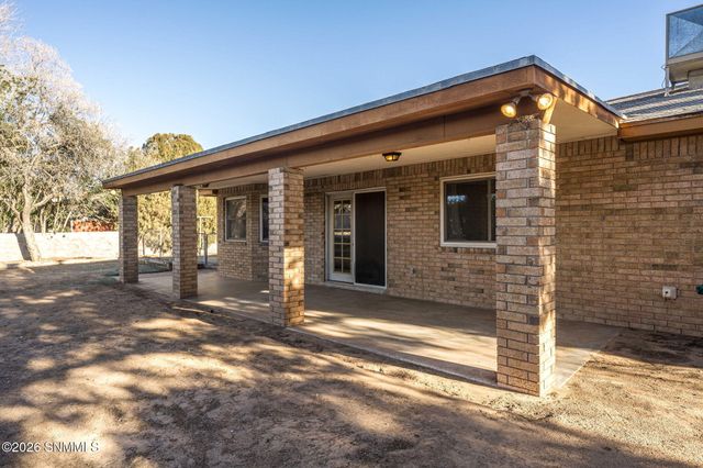 755 Suzanne Avenue, Las Cruces, NM 88005