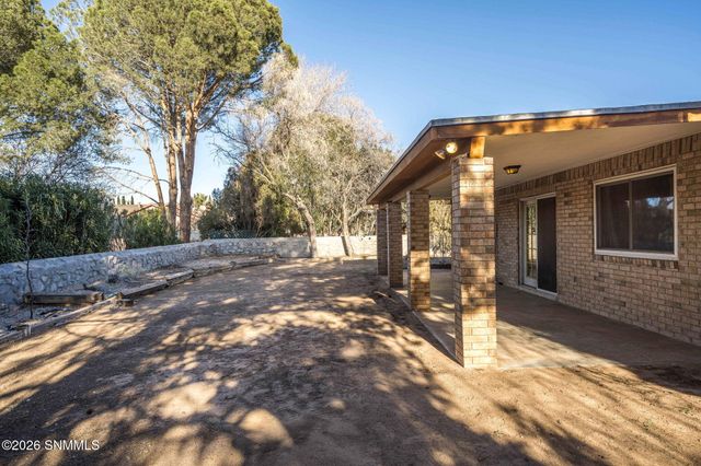 755 Suzanne Avenue, Las Cruces, NM 88005