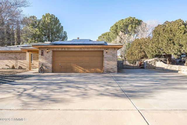 755 Suzanne Avenue, Las Cruces, NM 88005