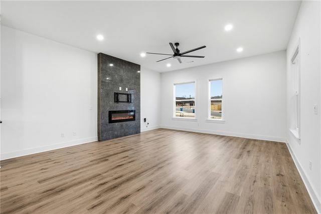 2521 Fairway Circle, Pea Ridge, AR 72751