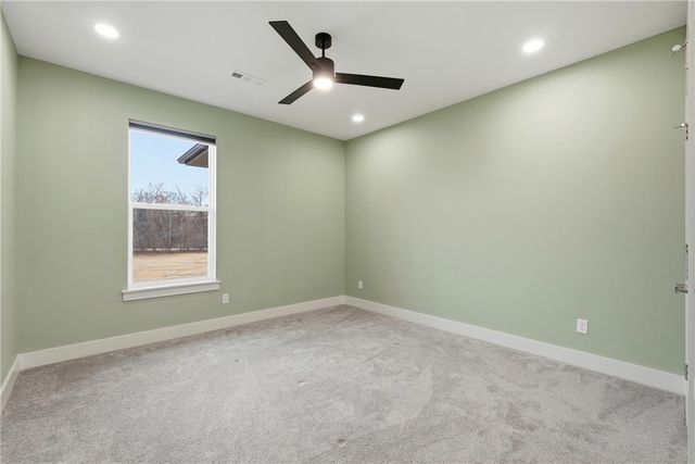 2521 Fairway Circle, Pea Ridge, AR 72751