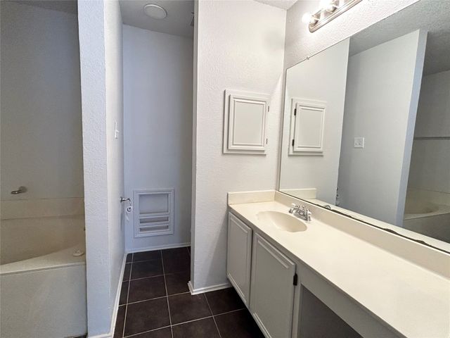 12643 Bluffview Drive, Balch Springs, TX 75180