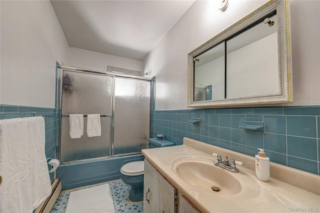 146 Carley Avenue, Huntington, NY 11743
