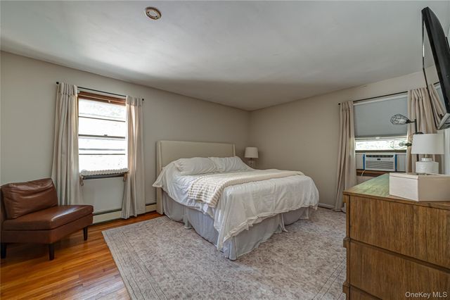 146 Carley Avenue, Huntington, NY 11743