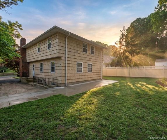146 Carley Avenue, Huntington, NY 11743
