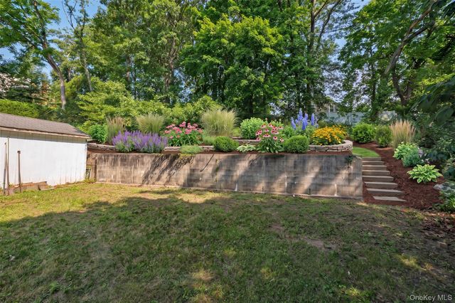 146 Carley Avenue, Huntington, NY 11743