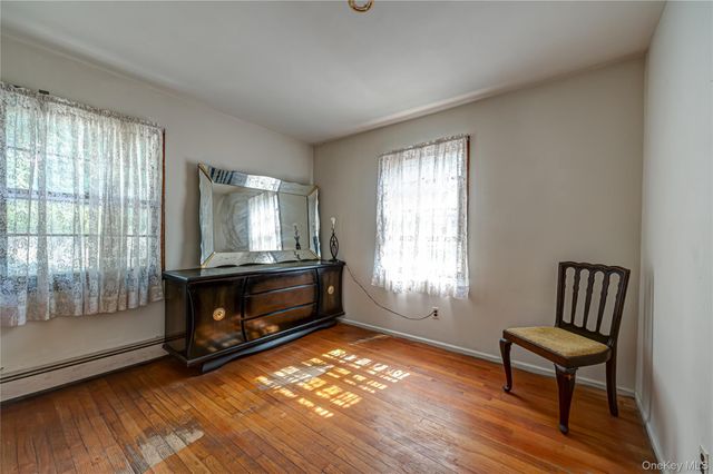 146 Carley Avenue, Huntington, NY 11743