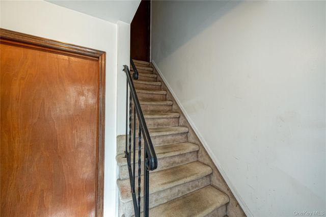 146 Carley Avenue, Huntington, NY 11743