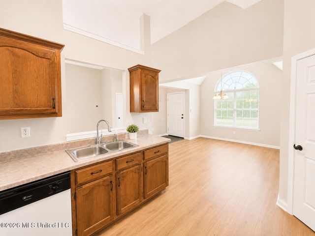 9015 Ontario Drive, Olive Branch, MS 38654